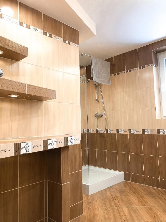 Apartamenty Przy Strumyku 什恰夫尼察 外观 照片