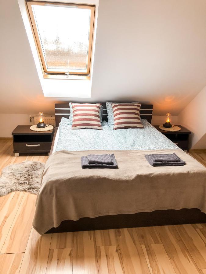 Apartamenty Przy Strumyku 什恰夫尼察 外观 照片